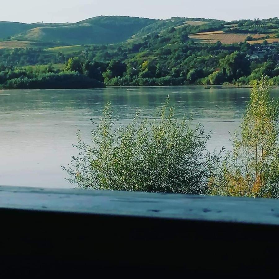 Captain'S House By The Danube River Cerevic Exterior foto